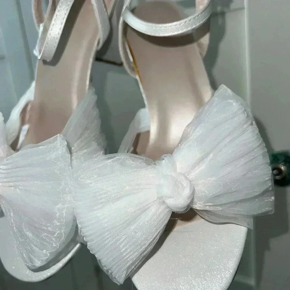 DB STUDIO Pleated Chiffon Bow Mid-Heel Sandals 7.5 - Picture 8 of 13